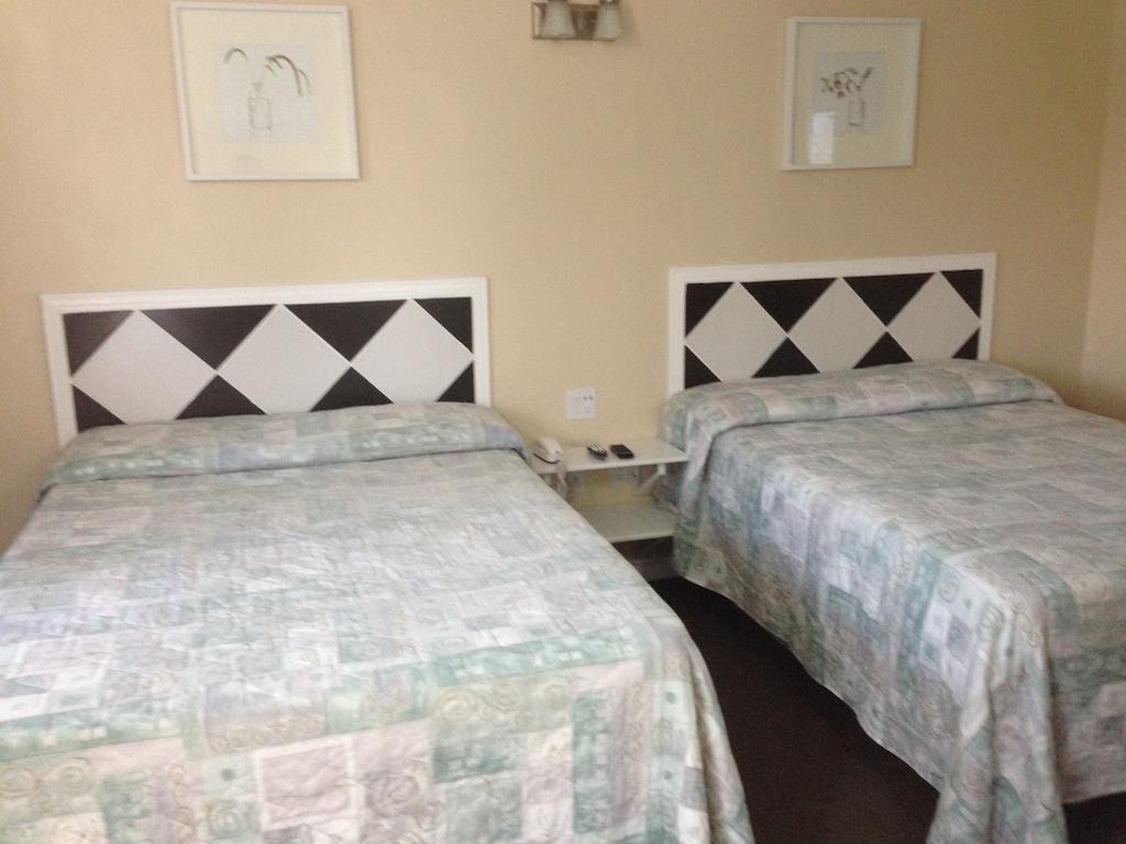 Davidson Motel Paris Habitación foto